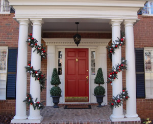 holiday-curb-appeal